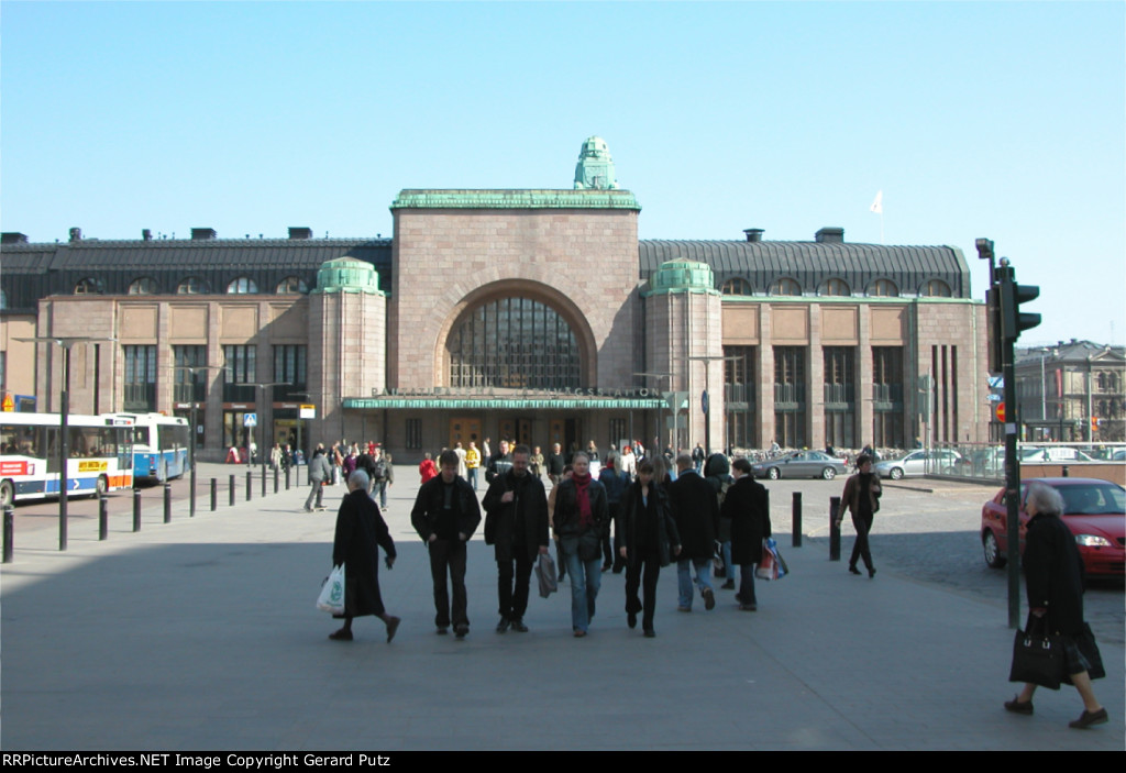 Central Station, West Side